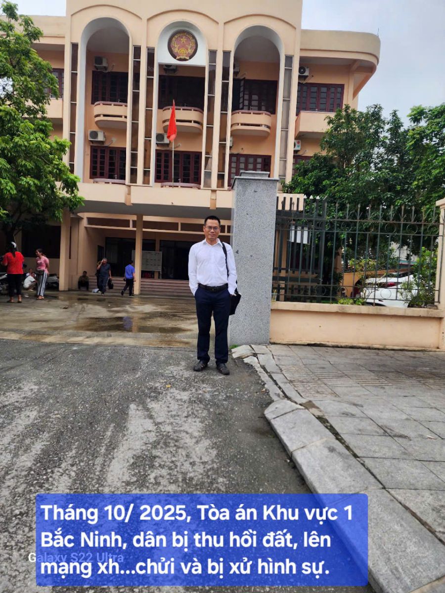 Tháng 10/2025, Toà án Khu vực 1 Bắc Ninh với tình huống, dân bị thu hồi đất, lên mạng xã hội chửi và bị xử lý hình sự.